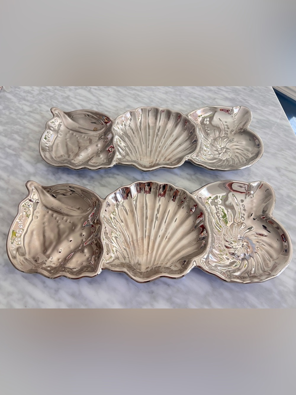 Cindy Crawford Style Shell-Shaped Silver Serving Tray - Elegant Scallop Dish